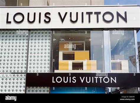 Louis Vuitton Banque d'image et photos .